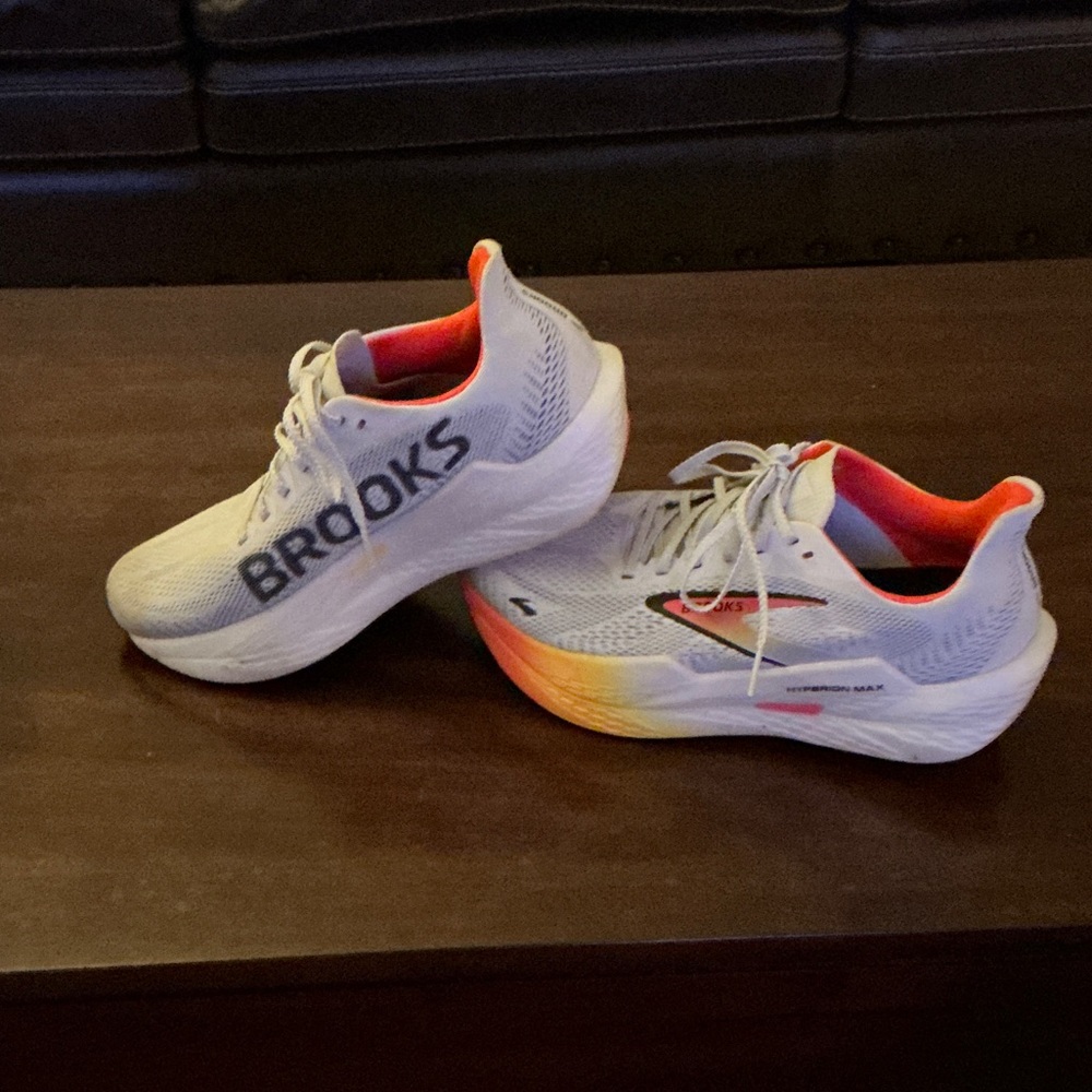 Brooks Hyperion Max - image 1